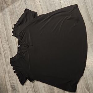 EUC Per Seption Women sz 2X cut out short sleeve shirt